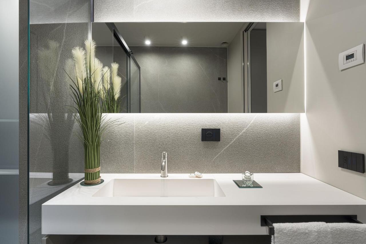 Aera Luxury Suites By Wonderful Italy Catânia Exterior foto